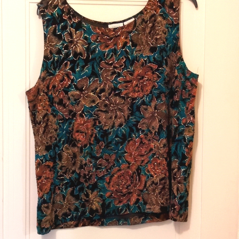 White Stag sleeveless shirt